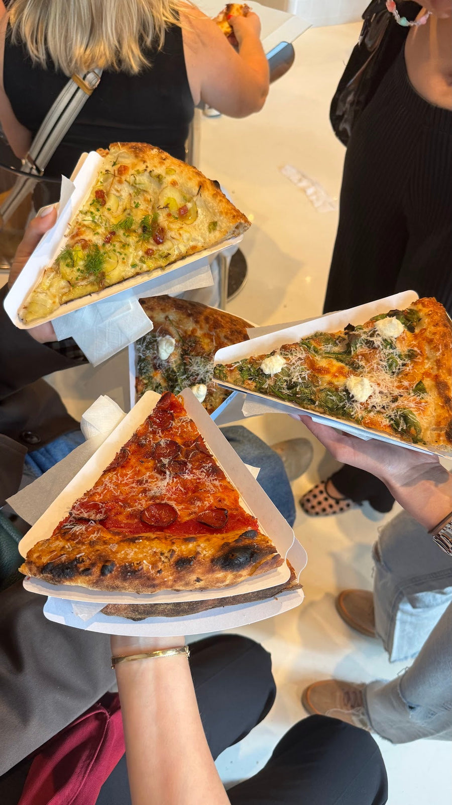 Crosta Pizzaria: You go-to pizza house